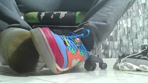 sr master cum its my old account online show from November 20, 2:44 am