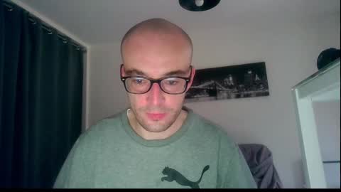 ssenzo online show from December 23, 8:11 am