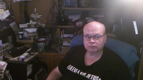 starterxyman online show from December 16, 11:55 am