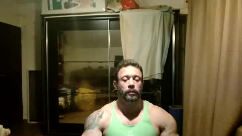 Snapshot of stevebulkzor chatting on October 21, 9:28 pm Steve Oakenshield son of John son of Vasyl online show from October 21, 9:28 pm