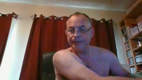 stevejm3740 online show from March 28, 5:24 pm