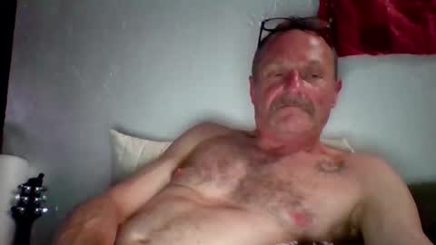 steven626708 online show from March 17, 6:05 am