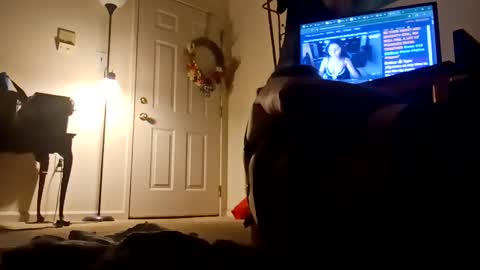 stevieee69xo online show from October 16, 6:21 am