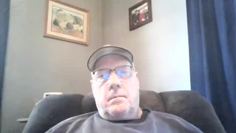 bobby online show from September 25, 3:44 pm