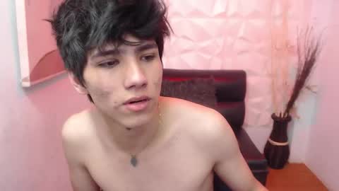 Stich online show from February 26, 1:45 pm