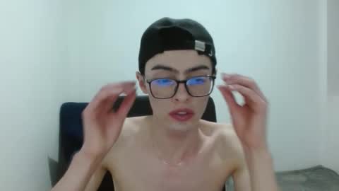 stiv_grant online show from February 16, 1:03 am