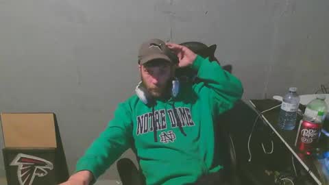 Snapshot of stonedpanda77 chatting on December 4, 4:10 am stonedpanda77 online show from December 4, 4:10 am