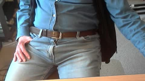 Dave online show from April 1, 4:15 pm