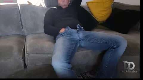 Str8neighbours online show from March 1, 1:22 pm