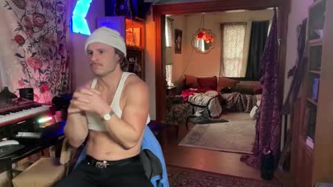 Cowboy Zuhly online show from February 2, 3:53 pm