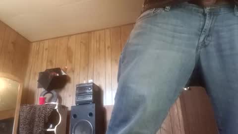 straighttoy online show from March 22, 11:10 pm