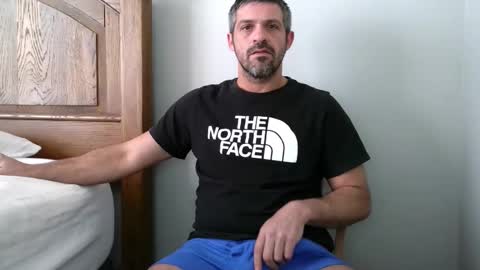 strangeratnight87 online show from October 28, 4:09 pm