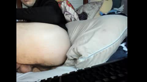 strawboy300 online show from January 28, 3:04 am