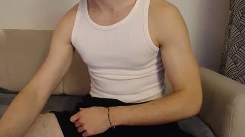 Stud From Paris online show from April 4, 8:50 pm