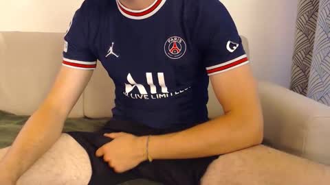 Stud From Paris online show from May 30, 11:10 am