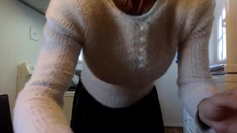 stugo1964 online show from September 26, 4:32 am