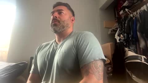 suavecito67 online show from October 4, 4:34 pm