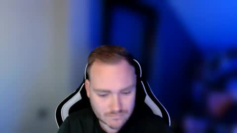 sub_austr online show from November 8, 9:18 pm