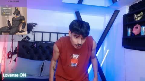 subarashi_ishi69 online show from November 6, 7:28 pm