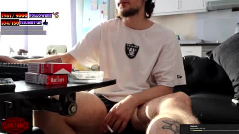 Im Substanc3  online show from October 27, 3:03 pm