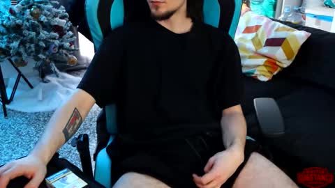 Im Substanc3  online show from February 10, 10:20 am