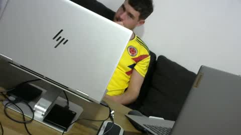 The Sultan online show from September 12, 10:10 pm