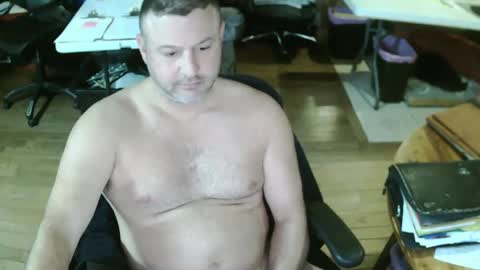 Snapshot of summerfun35 chatting on February 25, 5:30 am cincyguy online show from February 25, 5:30 am