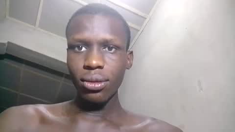 Sunnyblack2 online show from March 3, 10:33 am