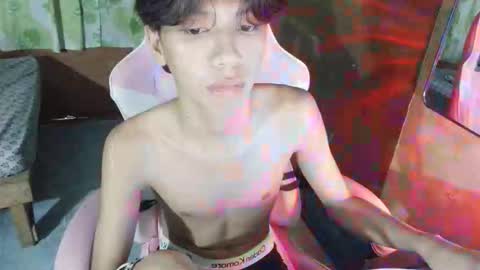 sunnyong online show from May 29, 9:47 pm