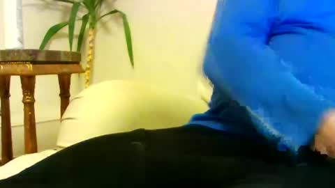 Snapshot of sven_eber chatting on January 6, 8:50 pm Peter online show from January 6, 8:50 pm