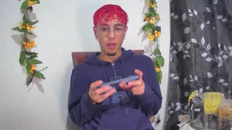 sweet_boy2224 online show from November 26, 3:53 am