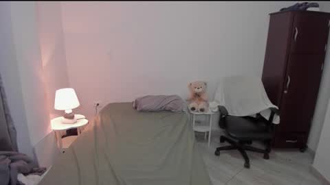 Lian online show from March 22, 12:15 am