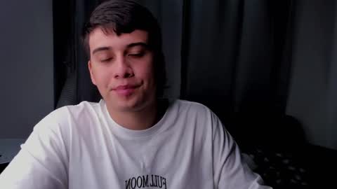 Lian online show from December 15, 3:24 am