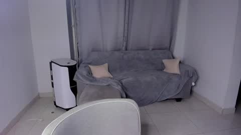 Lian online show from February 9, 3:32 am