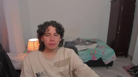 Lian online show from May 8, 2:45 am