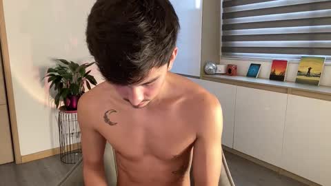 Andy  online show from October 18, 6:46 pm