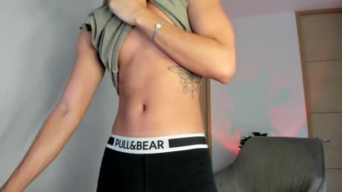 Andy  online show from October 6, 5:39 pm