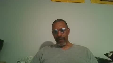 swimmerbod2495 online show from March 16, 1:45 am