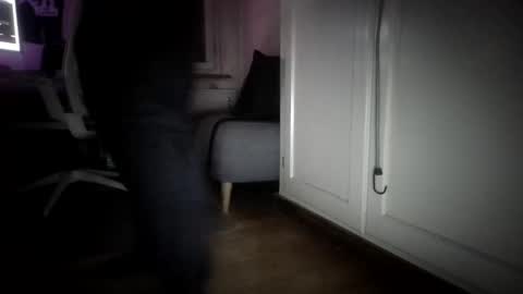 Snapshot of swisscouple73 chatting on February 2, 8:41 pm Swiss Couple online show from February 2, 8:41 pm