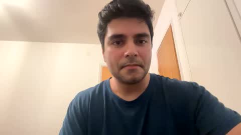 switchitup__ online show from November 10, 11:42 pm