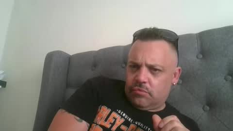 sxylegsturnmeon online show from February 6, 7:05 am