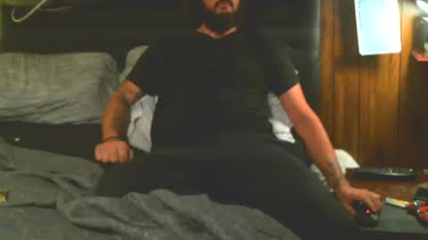 Snapshot of sydetrak4469 chatting on November 1, 8:46 pm Syde online show from November 1, 8:46 pm