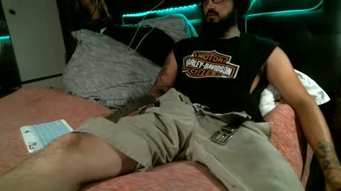 Snapshot of sydetrak4469 chatting on October 3, 5:51 pm Syde online show from October 3, 5:51 pm