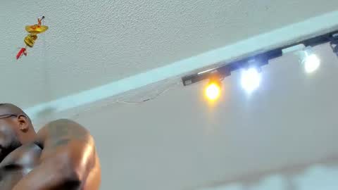 Tafari Zulu online show from March 9, 2:27 am