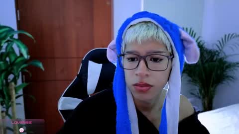 taichi online show from October 6, 8:57 pm