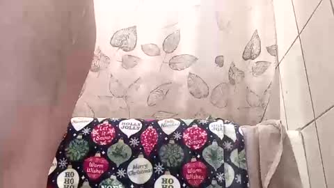 Snapshot of tall6feet7inch chatting on October 12, 8:08 am tall6feet7inch online show from October 12, 8:08 am