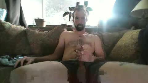 tallapple43 online show from April 28, 7:51 pm