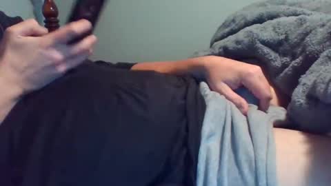 Snapshot of tallguy88444 chatting on October 27, 1:08 am tallguy88444 online show from October 27, 1:08 am