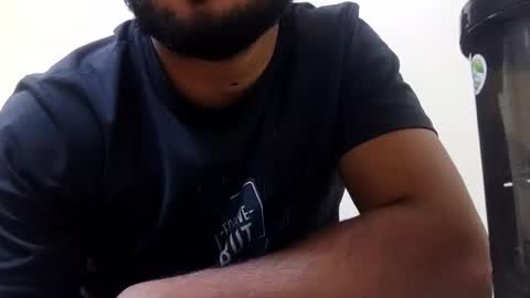 tamilan_da75 online show from January 4, 1:42 pm