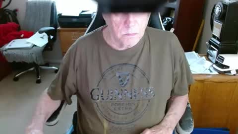 tampaman345 online show from June 7, 8:49 pm